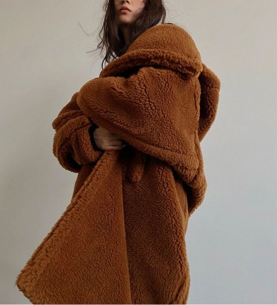 画像3: Women's mid-length  hooded lapel fashionable lamb wool  coat outer フード付きラペルフェイクファーラムウールミドルコート　アウター (3)