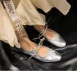 画像4: Round toe Mary Jane shoes with straps flat valley pumps　ストラップフラットバレーシューズ　パンプス (4)