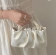 画像13: pearl handle leather under arm shoulder tote bag　男女兼用ユニセックスパールハンドルレザーアンダーアームショルダートートバッグ (13)