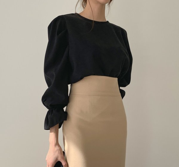 画像2: Women's round neck versatile pullover bell sleeve top blouse long sleeve shirt blouse 　ラウンドネック ベルスリーブ 長袖シャツブラウス (2)