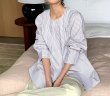 画像7: Women's  round neck lazy style pleated long sleeve shirt blouse 　ミドル丈 ラウンドネック プリーツ 長袖シャツブラウス (7)