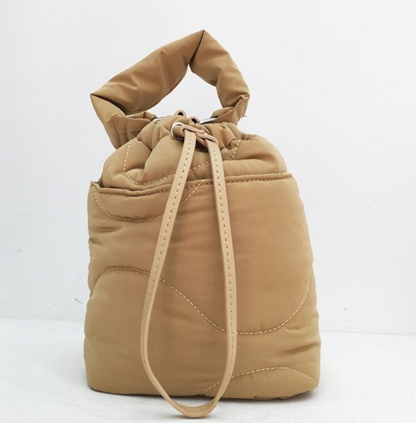 画像4: quilted cotton portable bucket tote shoulder crossbody bag 　キルティングバケット巾着トートショルダークロスボディーポシェットバッグ (4)