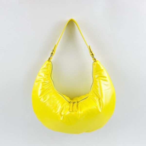 画像6: down armpit candy color crescent bag tote shoulder crossbody bag 　ダウンキャンディーカラーアンダーアームクロワッサン三日月型トートショルダークロスボディーポシェットバッグ (6)