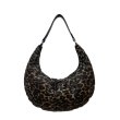 画像17: down armpit candy color crescent bag tote shoulder crossbody bag 　ダウンキャンディーカラーアンダーアームクロワッサン三日月型トートショルダークロスボディーポシェットバッグ (17)
