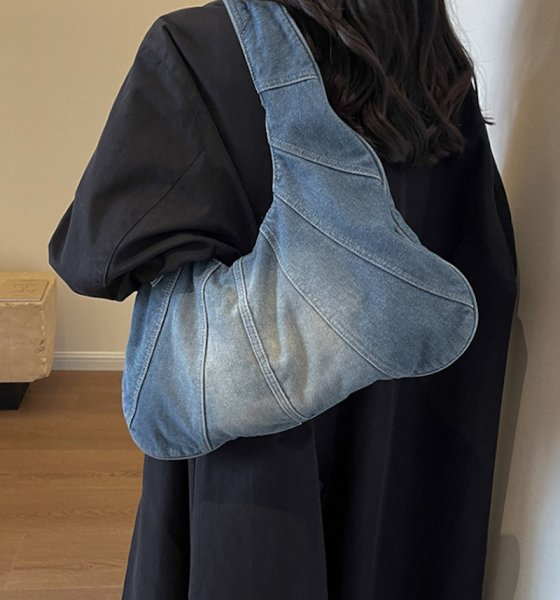 画像8: One Shoulder Denim Under Arm Tote Shoulder Bag 　デニムクロワッサン三日月型アンダーアームトートショルダーバッグ (8)