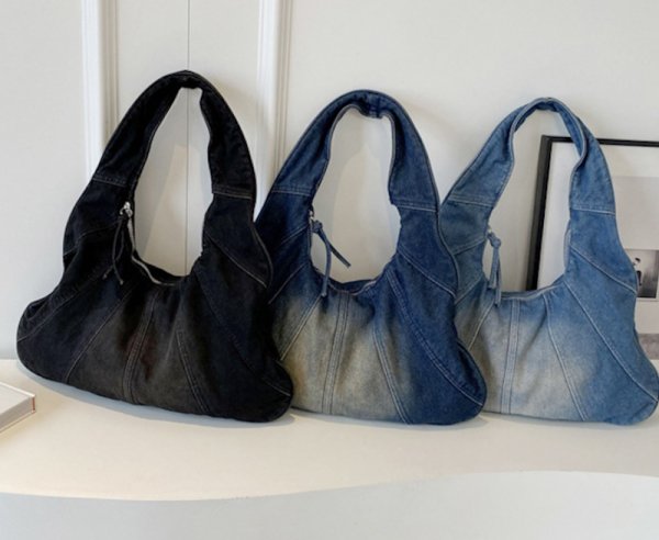 画像4: One Shoulder Denim Under Arm Tote Shoulder Bag 　デニムクロワッサン三日月型アンダーアームトートショルダーバッグ (4)