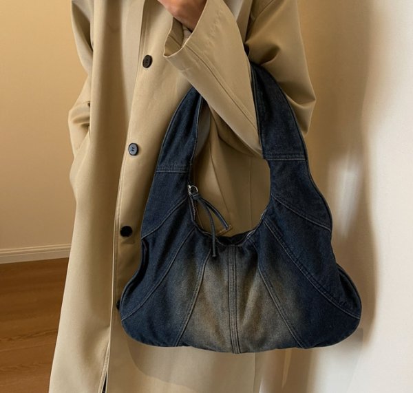 画像6: One Shoulder Denim Under Arm Tote Shoulder Bag 　デニムクロワッサン三日月型アンダーアームトートショルダーバッグ (6)