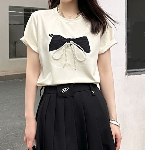 画像4: Women's pearl embroidered bow loose pullover top T-shirt パール付きリボンボウ半袖Tシャツ (4)