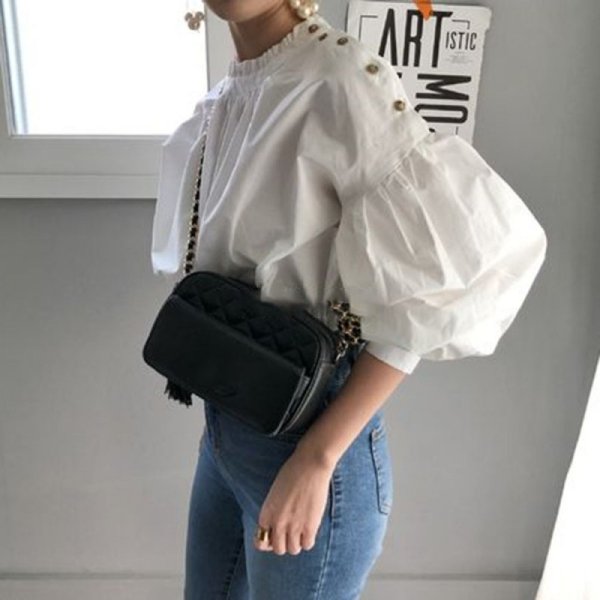 画像2: Women's Volume sleeve shoulder button blouse T-shirt  ラタンボリュームパフスリーブ長袖ブラウス　 Tシャツ (2)