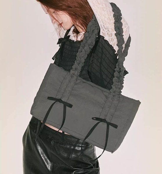 画像5: pleated cloud ribbon tote shoulder bag　ギャザーハンドル リボン付きトートショルダバッグ 通勤通学ショッピング (5)