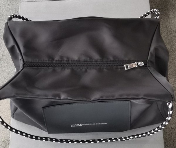 画像8: large capacity lightweight tote shoulder bag　ラージキャパシティー軽量トートショルダバッグ 通勤通学ショッピング (8)