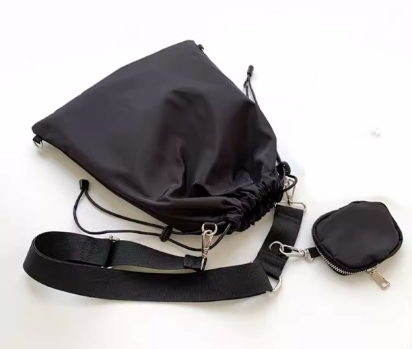 画像13: nylon drawstring bucket tote shoulder bag　ユニセックス男女兼用ナイロン巾着コバック付きバケットトートショルダーバッグ (13)