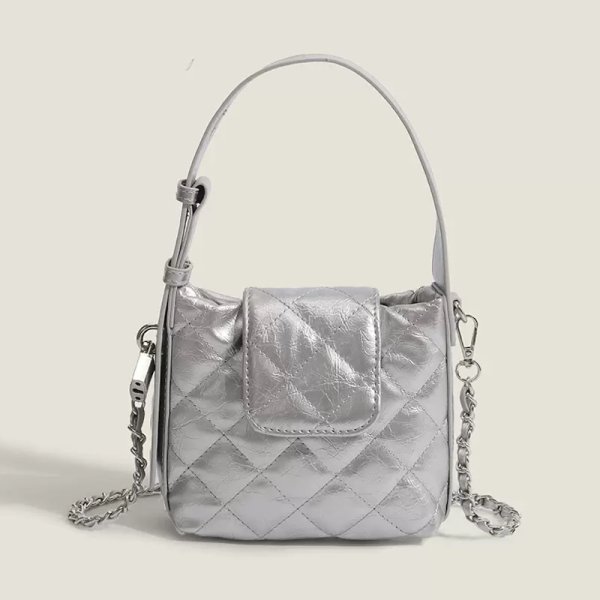 画像13: quilted leather Mini tote shoulder 2WAY bag　ユニセックス男女兼用キルティングレザー ミニトートショルダーバッグ (13)