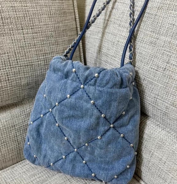 画像5: silver studs Denim Diamond Car Stitch Single Chain Shoulder Crossbody  Tote Bag　シルバースタッズ付きデニムダイアモンドステッチチェーンショルダークロスボディートートバッグ (5)