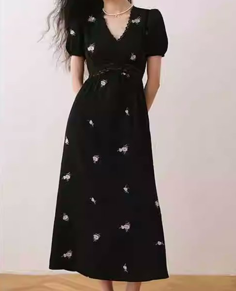 画像3: Women's french puff sleeve short sleeve Floral print mid-waist V-neck dress one piece　パフスリーブフローラルフレンチミドル丈ドレス ワンピース (3)