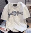 画像1: Sideways Bugs Bunny embroidery short-sleeved T-shirt 　男女兼用ユニセックス横向きバックスバニー刺繍半袖Tシャツ  (1)