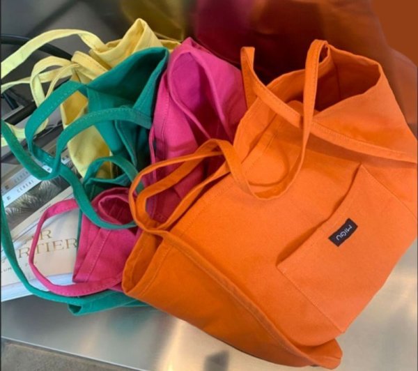 画像7: Canvas Candy Color Large Capacity Casual Tote Shoulder Bag　キャンディーカラーキャンバストートショルダー２WAYバッグ マザーズバッグショッピング通勤通学バッグ (7)