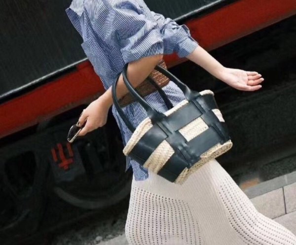 画像16: cowhide hand-held vegetable basket bag tote shoulder  bag　本革レザーハンドルかご籠トートショルダーバッグ (16)