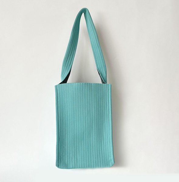 画像7: unisex Knit striped one-shoulder bag tote  bag　男女兼用ニット ストライプ ワンショルダーバッグ (7)
