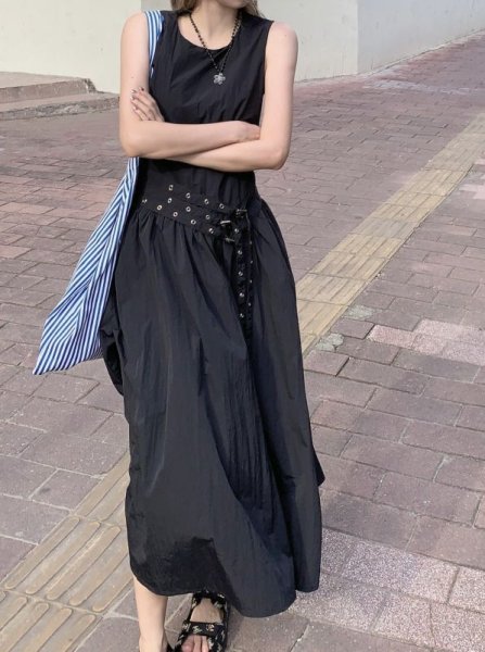 画像2: Women's A-line sleeveless vest long maxi dress　Aラインロングマキシノースリーブワンピース ドレス (2)