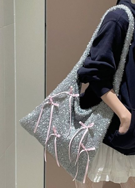 画像3: Shiny silver pink ribbon shoulder tote bag　シャイニーシルバーピンクのリボン ショルダートートバッグ (3)