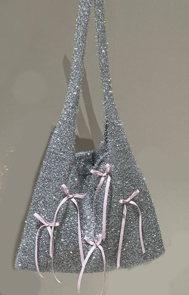 画像5: Shiny silver pink ribbon shoulder tote bag　シャイニーシルバーピンクのリボン ショルダートートバッグ (5)