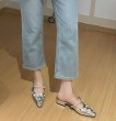 画像8: Low heel leather pearl strap & pearl flower French evening toe cap half pumps Slippers レザーローヒールパールフラワー＆パールストラップハーフパンプス ミュール　サンダルスリッパ (8)