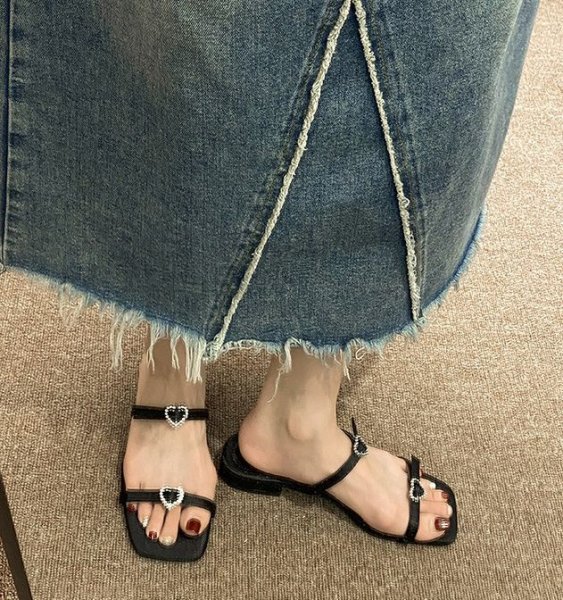画像4: Women's Rhinestone heart flat sandal slippers Beach Sandals ユニセックス厚底フラットラインストーン&ハートサンダルスリッパ (4)