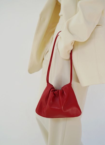 画像2:  soft leather drawstring bag One shoulder High-end pleated cloud bag  tote bag　レザー巾着ワンショルダープリーツクラウドトートショルダーポシェットバッグ (2)
