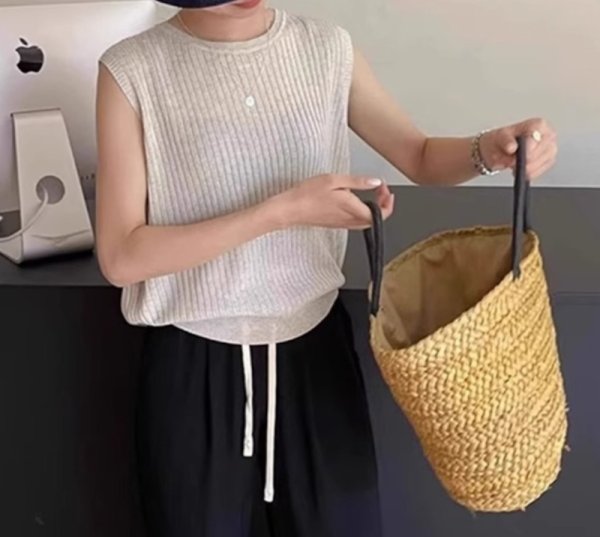 画像4: Women's Backless design cross knitsleeveless sweater knit　ノースリーブバックレスセーターニット (4)