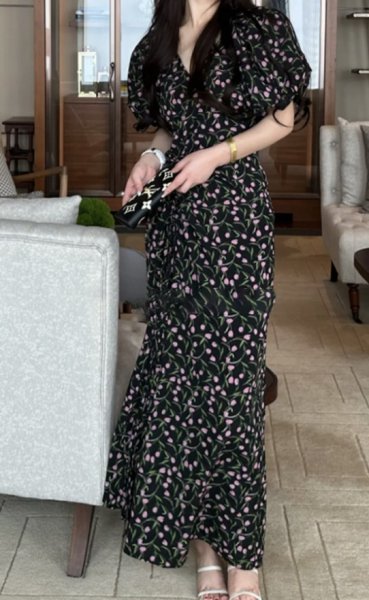 画像4: Women's Floral puff sleeve V-neck long maxi dress　フラワーチューリッププリントVネックマキシロング丈ワンピース ドレス (4)