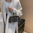 画像7: Quilted chain shoulder tote crossbody bag with pearls　パール付きチェーンショルダーパールハンドルトートクロスボディバッグ (7)