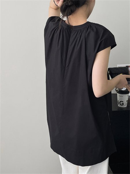 画像4: Women's Round neck sleeveless mid-length clean shirt blouse 　ノースリーブラウンドネックミドル丈シャツブラウスTシャツ (4)