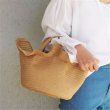 画像1: Frilled straw basket tote bag　フリルストロー籠かごトートバッグビーチバッグ (1)