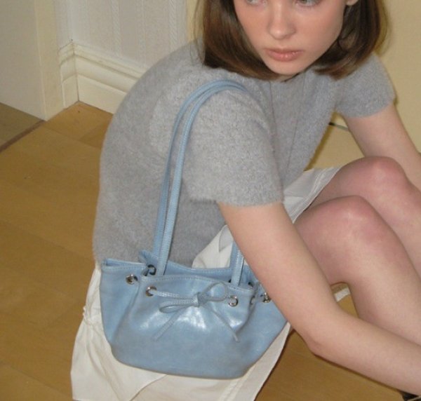 画像15: Bow shoulder ribbon tote shoulder underarm bag　ボウ弓型リボンレザートートショルダーアンダーアームバッグ (15)