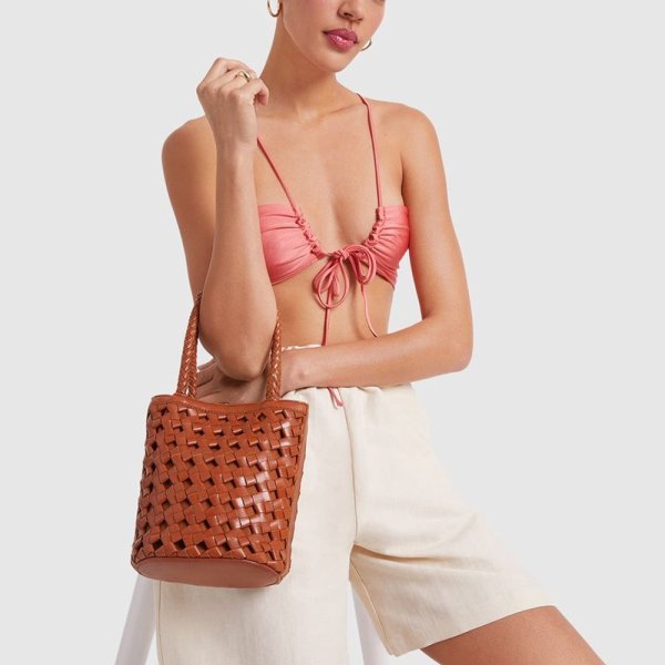 画像2: Woven small bucket tote bag　レザー編み込みスモールトートバッグ (2)