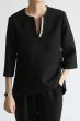 画像1: Women's V-neck 3/4 sleeve pearl blouse　Vネックパール付き7分袖シャツブラウス (1)
