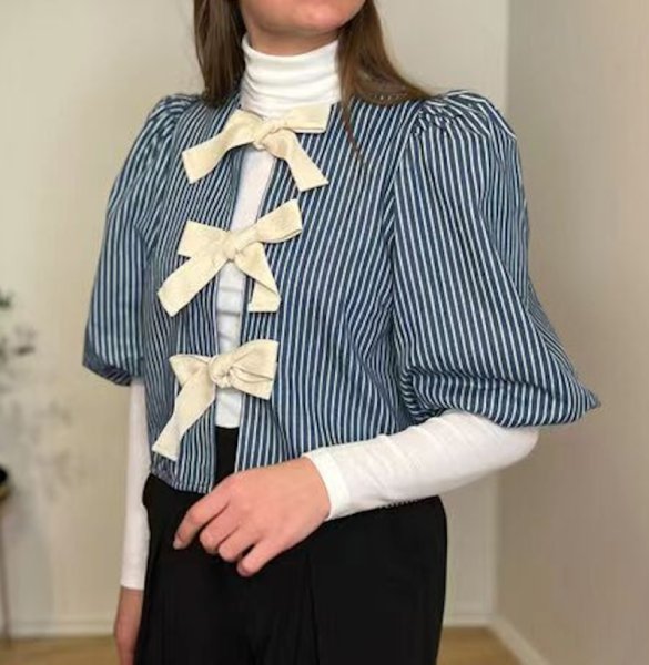 画像5: Women's French Striped lace-up ribbon loose blouse　フレンチストライプボーダーレースアップリボン結びシャツブラウス (5)