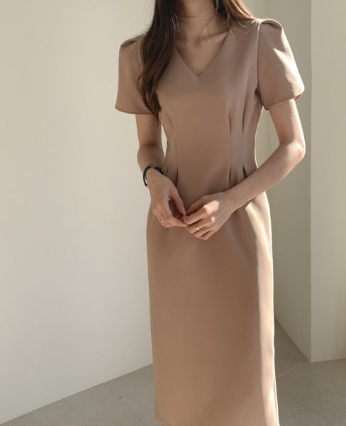 画像3: Women's Puff sleeve tuck knee length mid-calf tight dress　パフスリーブ ひざ下丈ミモレ丈タイトワンピースドレス (3)