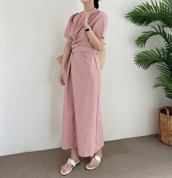 画像4: Women's irregular strap design waist slimming back slit short-sleeved dress　　イレギュラーデザイン膝下ミディアム丈ウエストスリミングワンピースドレス (4)