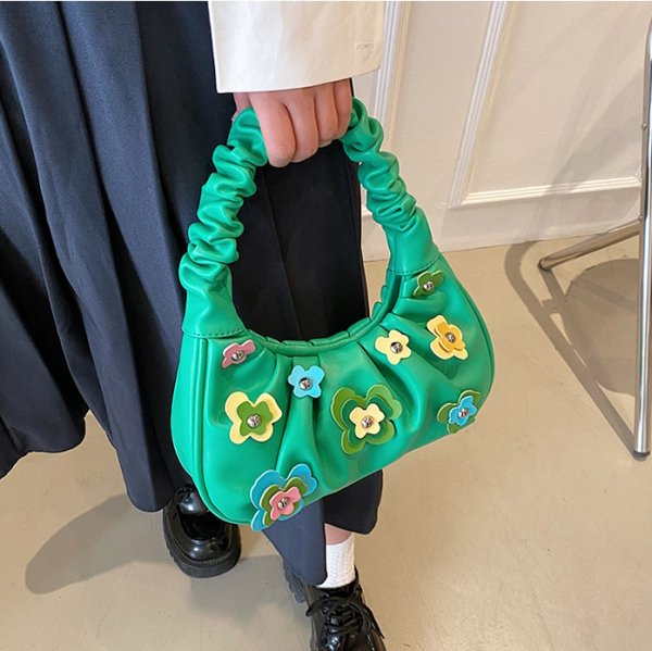 画像10: Flower Emblem Leather Underarm Tote Shoulder Bag　レザーワンハンドルフラワーエンブレムトートショルダーアンダーアームバッグかばん (10)