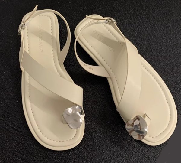 画像12: Women's  Thong leather sandals with metal detailing Slippers　 メタル付きトングレザーフラットサンダル スリッパ  (12)