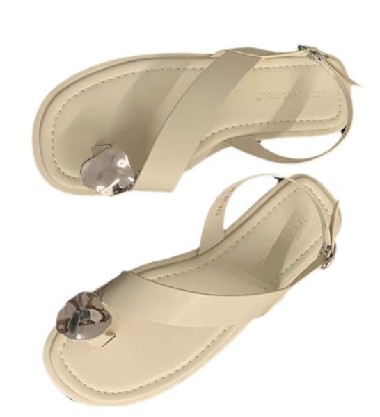 画像16: Women's  Thong leather sandals with metal detailing Slippers　 メタル付きトングレザーフラットサンダル スリッパ  (16)