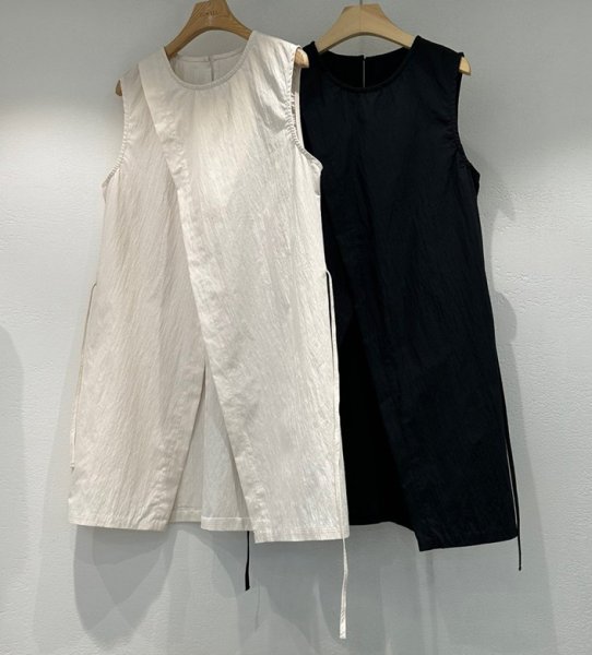 画像11: Women's French design slit vest & high waist wide pants suit  フレンチデザインスリットベスト＆ハイウエストワイドパンツスーツ (11)