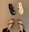 画像14: Women's  Thong leather sandals with metal detailing Slippers　 メタル付きトングレザーフラットサンダル スリッパ  (14)