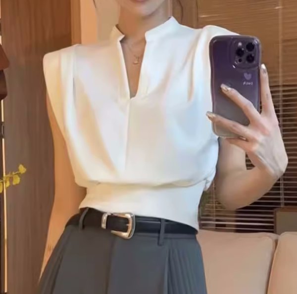 画像8: V-neck draped sleeveless sweatshirt　Vネックドレープノースリーブ スウェットシャツTシャツ (8)