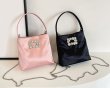 画像3: Single Shoulder Rhinestone Satin Square Tote Shoulder Crossbody Bag　シングルワンハンドルラインストーンサテンスクエアトートショルダークロスボディトートショルダークロスボディーバッグかばん (3)