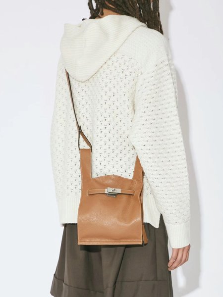 画像8: Soft Leather One Shoulder Crossbody Bag Tote Shoulder Bag 　ソフトレザーワンショルダークロスボディバッグトートショルダーバッグ (8)