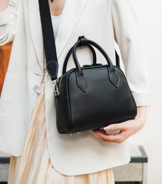 画像8: Leather simple small square tote shoulder crossbody bag　レザーシンプルスモールスクエアボストントートショルダークロスボディーバッグバッグ (8)