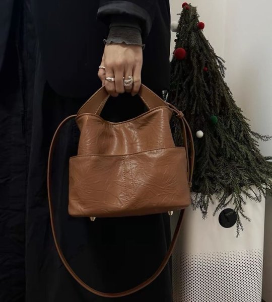 画像7: Dual-purpose shoulder and crossbody bag　レザーデュアルパーパスショルダートートバッグ (7)